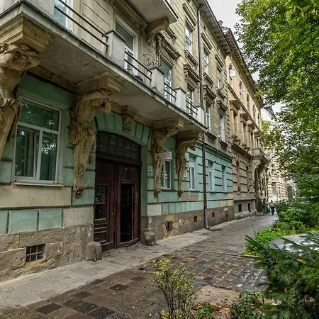 Avangard Park Apartment *