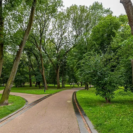 Avangard Park Apartment *