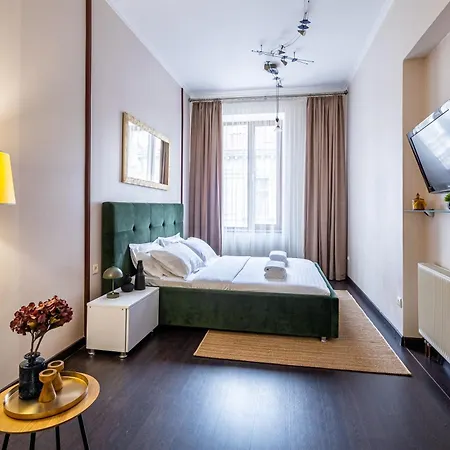 Avangard Park Apartment