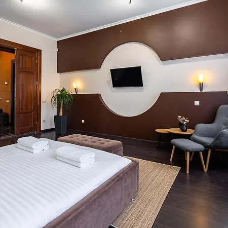 Avangard Park Apartment *