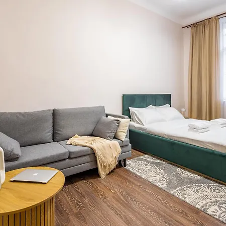 Avangard Park Apartment *