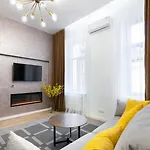 Avangard Park Apartament