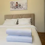 Avangard Park Apartament *
