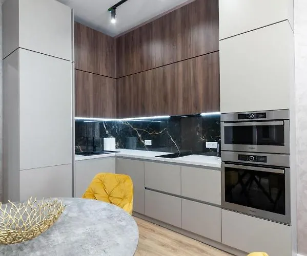 Avangard Park * לבוב