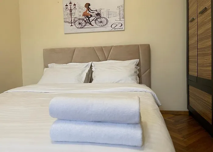 Avangard Park Apartmán *