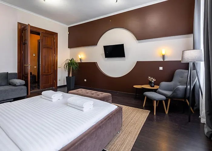 Avangard Park Apartmán *